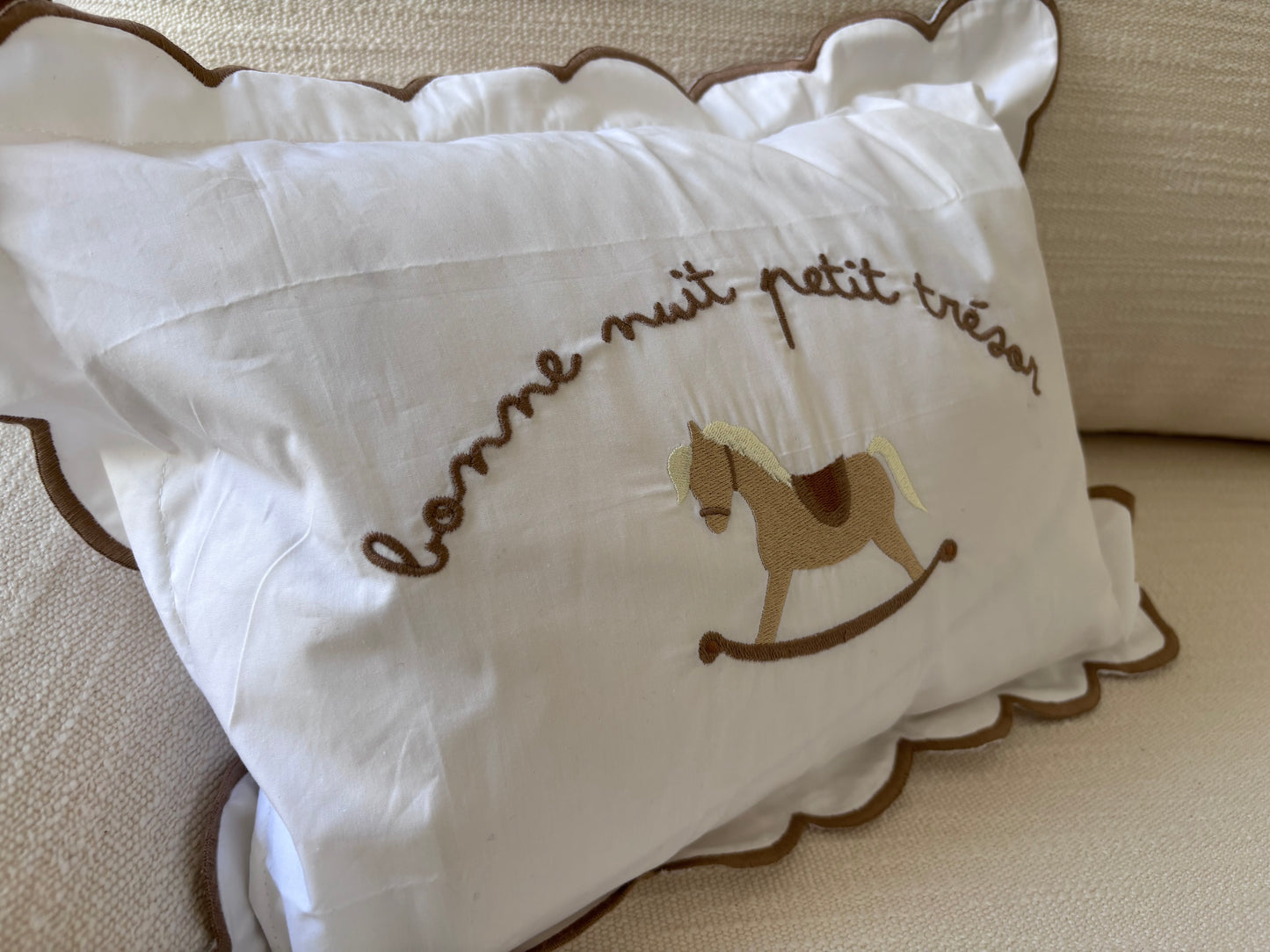 Coussin "Bonne Nuit Petit Trésor"